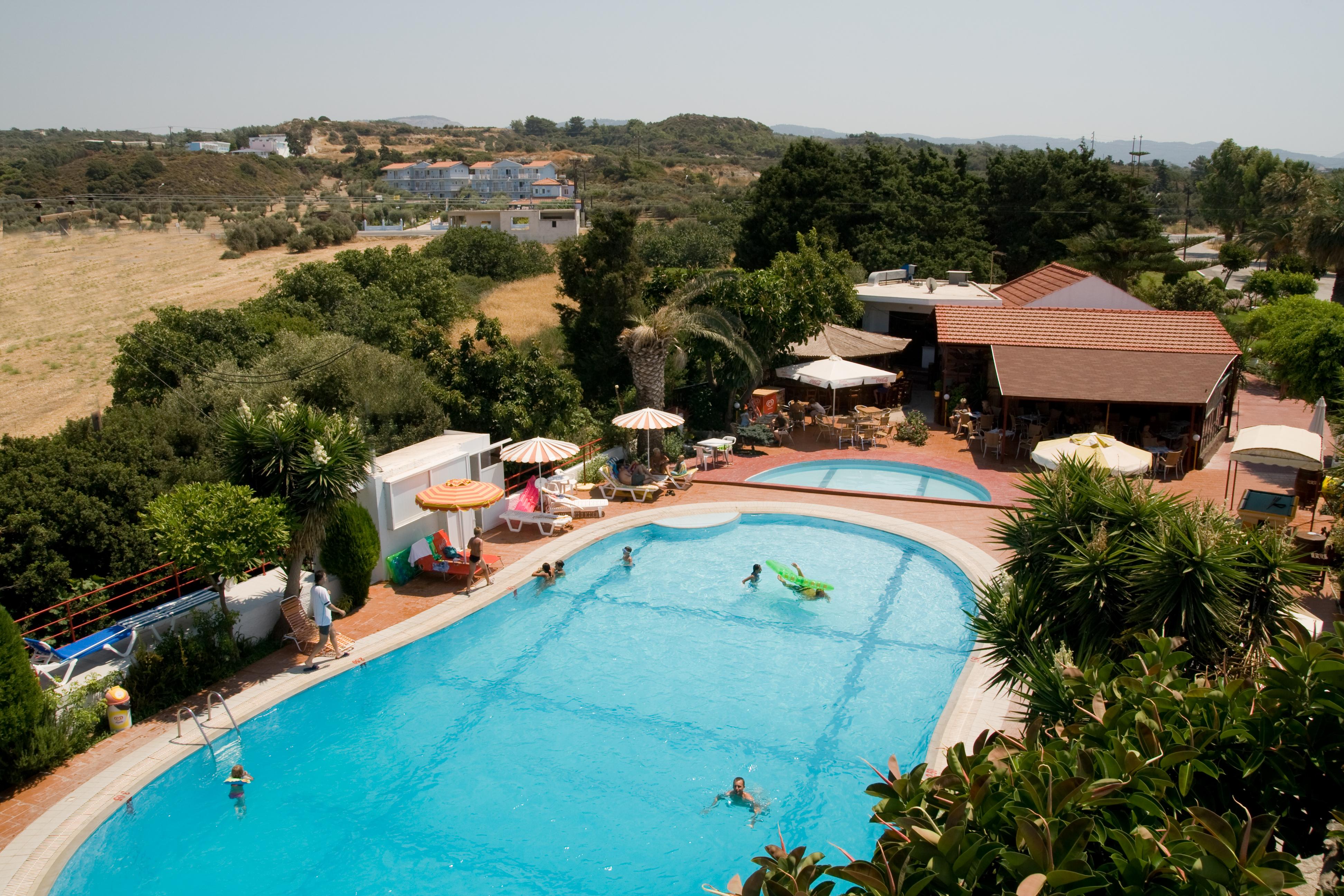 Hotel Asteria Ágios Kírykos Exterior foto