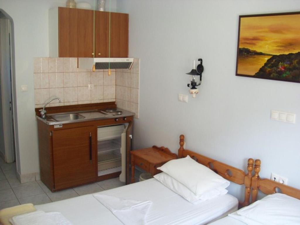 Hotel Asteria Ágios Kírykos Quarto foto
